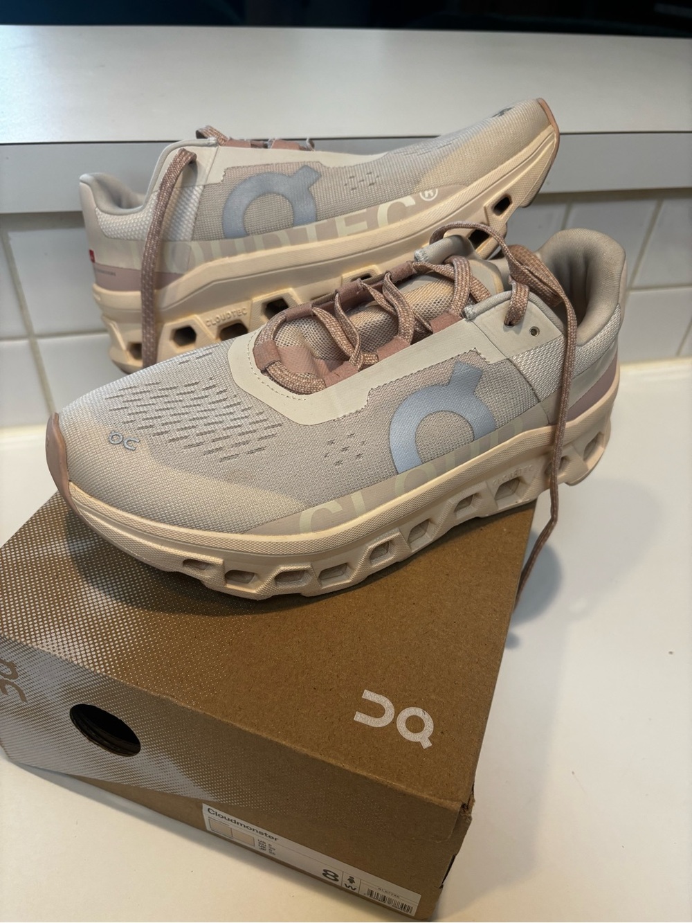 On Running Cloudswift Women's Athletic Sneakers in Pale Pink and Cream
